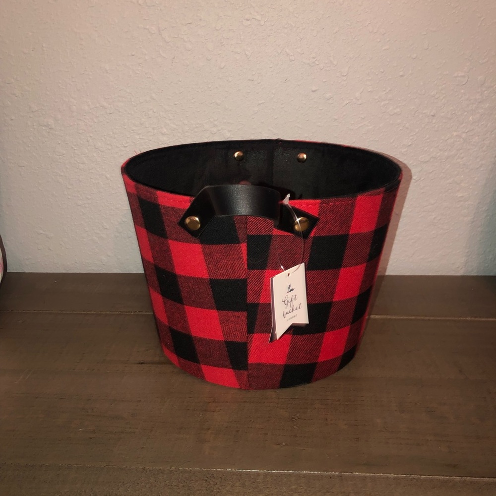 Christmas decor bucket